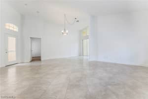 272 Sabal Lake Dr, Naples, FL 34104, Sold 05/10/21