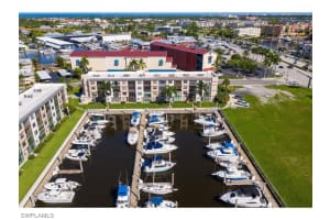 801 River Point Dr, Naples, FL 34102, Sold 08/31/20