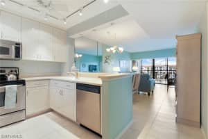 801 River Point Dr, Naples, FL 34102, Sold 12/16/20