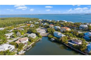 1515 Angel Dr, Sanibel, FL 33957, Sold 08/25/20