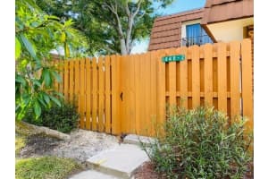 1448 Park Shore Cir #2, Fort Myers, FL 33901, Sold 11/30/20