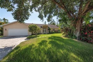 6241 Waxmyrtle Way, Naples, FL 34109, Sold 07/22/20