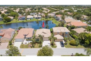 9912 Las Casas Dr, Fort Myers, FL 33919, Sold 10/27/20