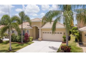 9912 Las Casas Dr, Fort Myers, FL 33919, Sold 10/27/20