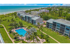 979 E Gulf Dr UNIT 212, Sanibel, FL 33957, Sold 11/30/20