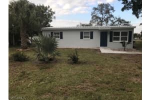 918 Hyacinth St, North Fort Myers, FL 33903, Sold 08/29/20