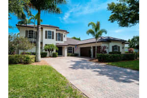 54 Timberland Cir S, Fort Myers, FL 33919, Sold 08/07/20