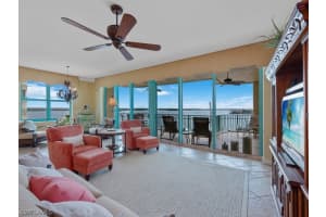 1069 Bald Eagle Dr, Marco Island, FL 34145, Sold 03/08/21