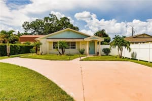 615 104th Ave N, Naples, FL 34108, Sold 08/19/20