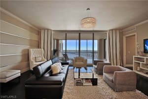 2090 W First St #2207, Fort Myers, FL 33901, Sold 04/30/21