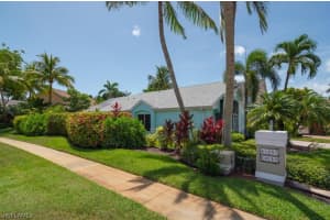 3203 Karst Ct, Naples, FL 34112, Sold 09/03/20