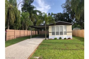 229 Sacramento St, North Fort Myers, FL 33903, Sold 09/18/20
