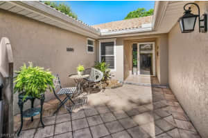 351 Emerald Bay Cir, Naples, FL 34110, Sold 09/29/20