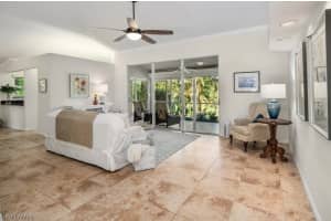351 Emerald Bay Cir, Naples, FL 34110, Sold 09/29/20