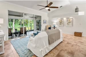 351 Emerald Bay Cir, Naples, FL 34110, Sold 09/29/20