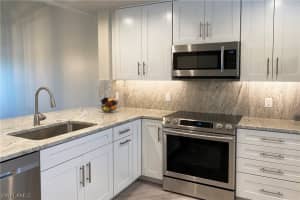 3051 Sandpiper Bay Cir, Naples, FL 34112, Sold 08/12/20