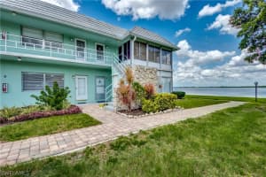 3225 E Riverside Dr #23b, Fort Myers, FL 33916, Sold 10/15/20