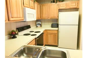 201 Arbor Lake Dr, Naples, FL 34110, Sold 01/06/21