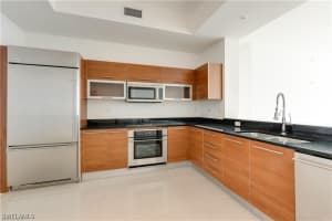 3000 Oasis Grand Blvd, Fort Myers, FL 33916, Sold 05/25/21