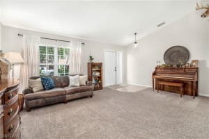 8888 Fawn Ridge Dr, Fort Myers, FL 33912, Sold 08/28/20