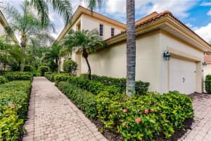 17476 Old Harmony Dr APT 201, Fort Myers, FL 33908, Sold 01/29/21