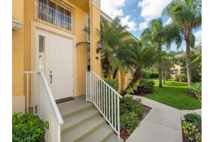 8390 Big Acorn Cir, Naples, FL 34119, Sold 09/21/20