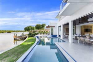 2295 Snook Dr, Naples, FL 34102, Sold 03/11/21