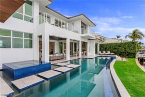 2295 Snook Dr, Naples, FL 34102, Sold 03/11/21