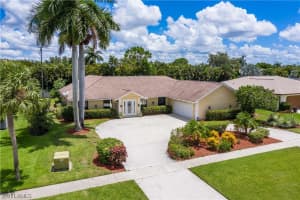 1329 Nottingham Dr, Naples, FL 34109, Sold 01/15/21