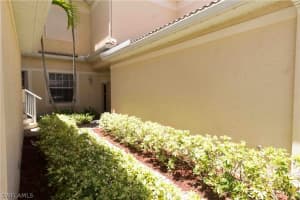 6011 Jonathans Bay Cir APT 601, Fort Myers, FL 33908, Sold 04/14/21