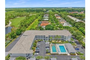 519 Roma Ct, Naples, FL 34110, Sold 08/25/20