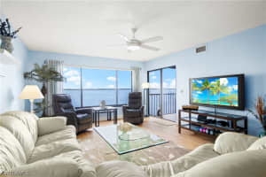 4015 SE 20th Pl APT 203, Cape Coral, FL 33904, Sold 08/19/20