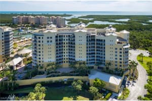 13675 Vanderbilt Dr, Naples, FL 34110, Sold 01/06/21