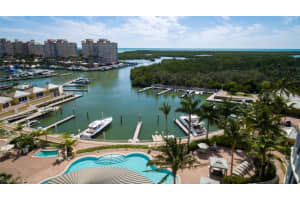13675 Vanderbilt Dr, Naples, FL 34110, Sold 01/06/21