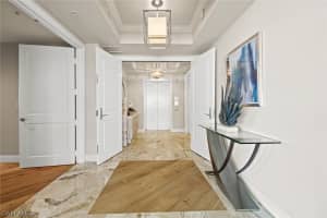13675 Vanderbilt Dr, Naples, FL 34110, Sold 01/15/21