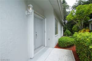 607 Crossfield Cir, Naples, FL 34104, Sold 09/18/20