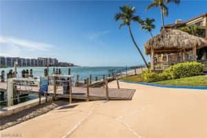 60 W Pelican St, Naples, FL 34113, Sold 12/10/20