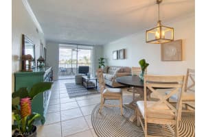 897 Collier Ct, Marco Island, FL 34145, Sold 10/01/20