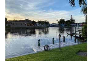 1904 SE 43rd St APT 101, Cape Coral, FL 33904, Sold 08/31/20