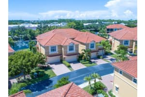 5045 Blauvelt Way, Naples, FL 34105, Sold 03/11/21