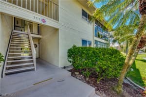 5715 Foxlake Dr APT 8, North Fort Myers, FL 33917, Sold 10/29/21