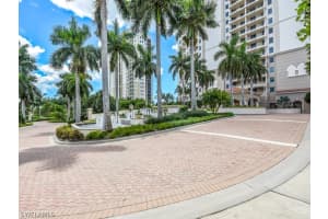 23850 Via Italia Cir APT 2004, Bonita Springs, FL 34134, Sold 01/06/21