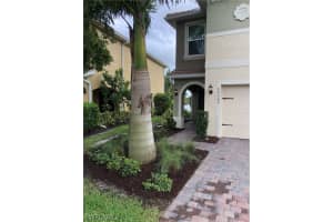 12565 Laurel Cove Dr, Fort Myers, FL 33913, Sold 10/20/20