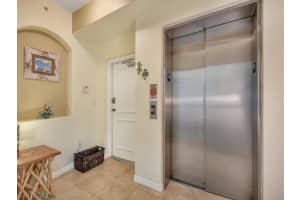10031 Lake Cove Dr APT 201, Fort Myers, FL 33908, Sold 09/21/20