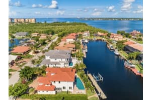 4809 Sherry Ln, Fort Myers, FL 33908, Sold 03/23/21