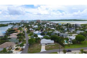 210 Redfish Rd, Fort Myers Beach, FL 33931, Sold 02/04/21