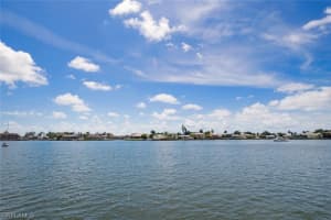 710 W Elkcam Cir, Marco Island, FL 34145, Sold 10/02/20