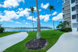 60 W Pelican St, Naples, FL 34113, Sold 01/11/21