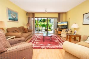 60 W Pelican St, Naples, FL 34113, Sold 01/11/21