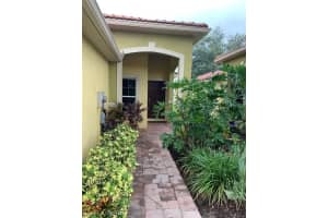 9206 Aegean Cir, Lehigh Acres, FL 33936, Sold 09/11/20